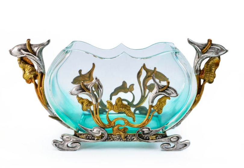 'Calla' van Baccarat, een voorbeeld van een betaalbare Art Nouveau vaas uit 1895