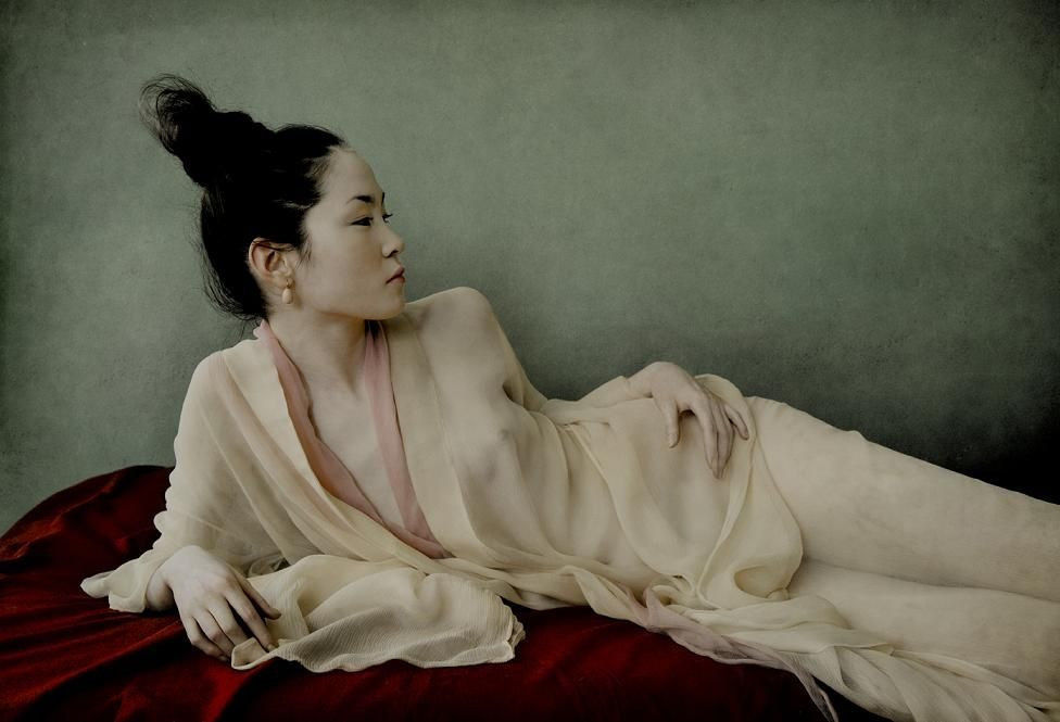  Example of fine art photography 'Shuang' by Billy und Hells